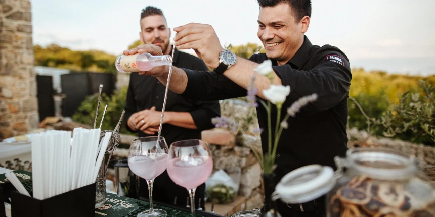 Christchurch Bartenders For Hire. Cocktail Bartenders for hire